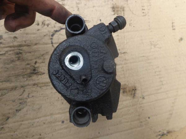 MACHOIRE AVANT GAUCHE VW GOLF 5 / JETTA - Vue 2